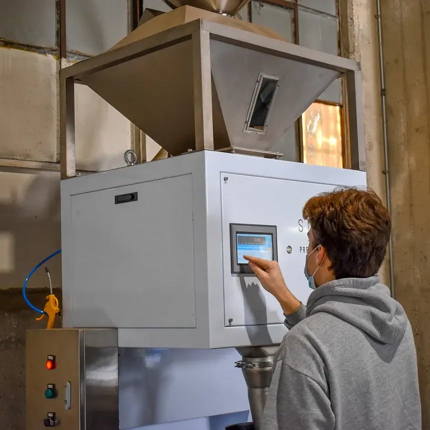 Precision Fill filling coffee bags